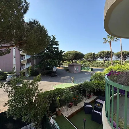 Avec Loggia, Clim Et Parking - 2 Pers. - Fr-1-466a-58 Фрежюс
